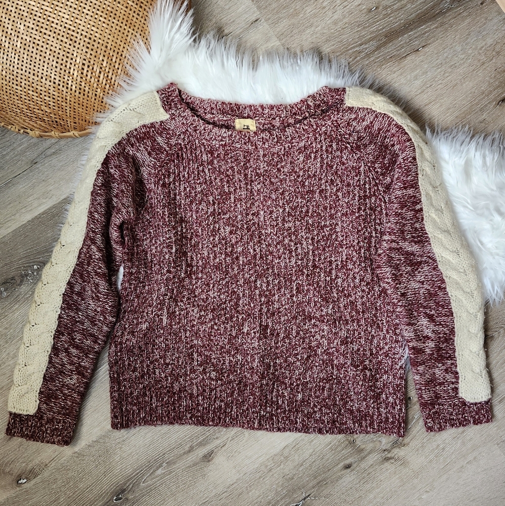 Maroon Knit Sweater - Picture 4 of 8